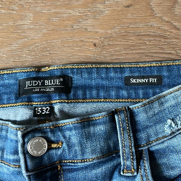 Judy Blue Sz15/32 Jeans Skinny Fit Distressed Tattered Leopard Print Patch Pants - Picture 10 of 16